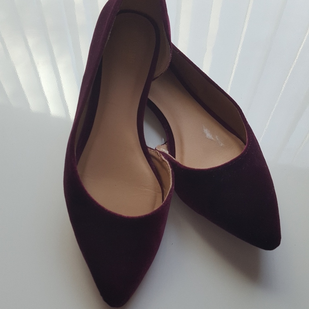 ☆2/$30☆ Flats